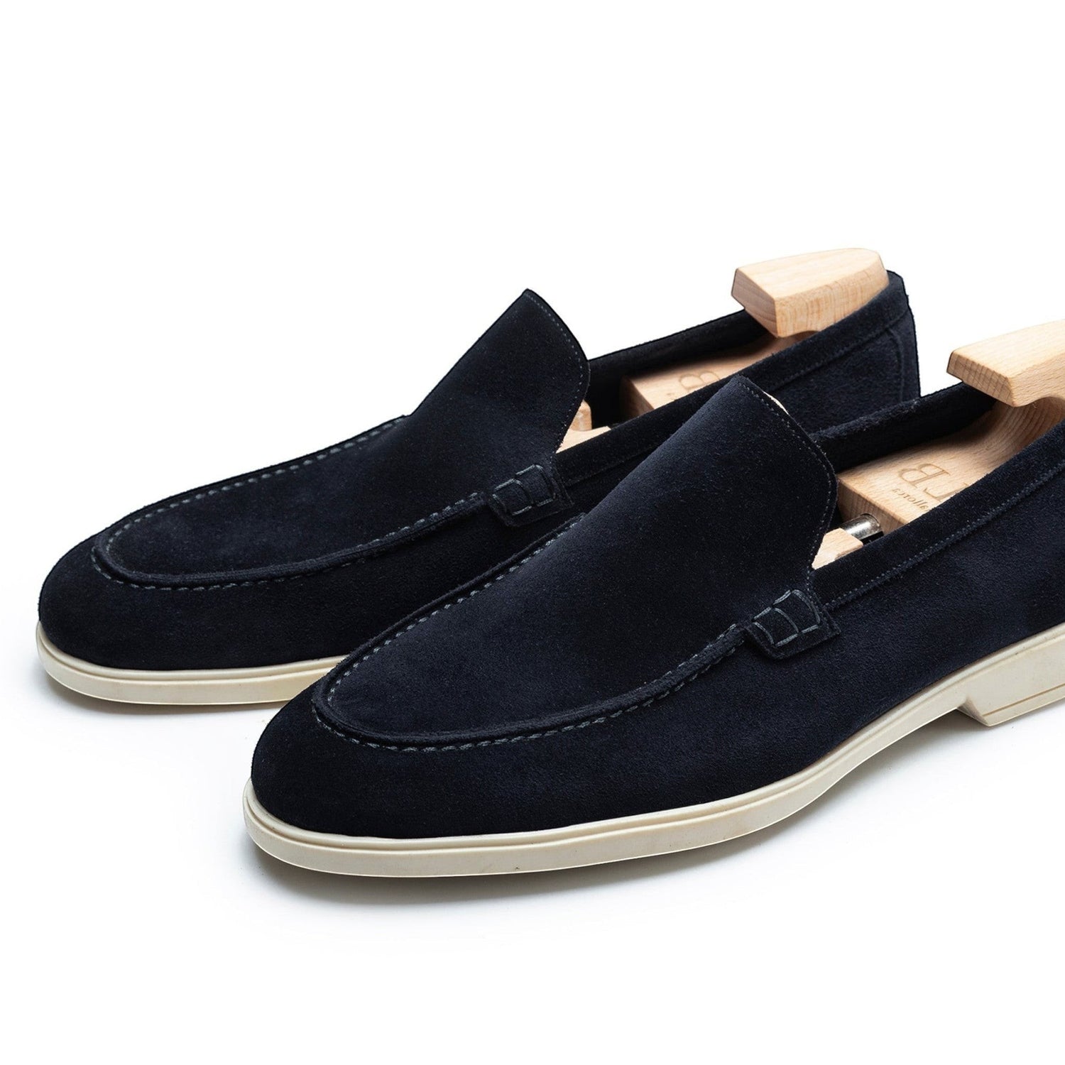 TLB Mallorca navy blue suede unlined loafers with cream rubber sole and contrast stitching. Handcrafted in Spain.
