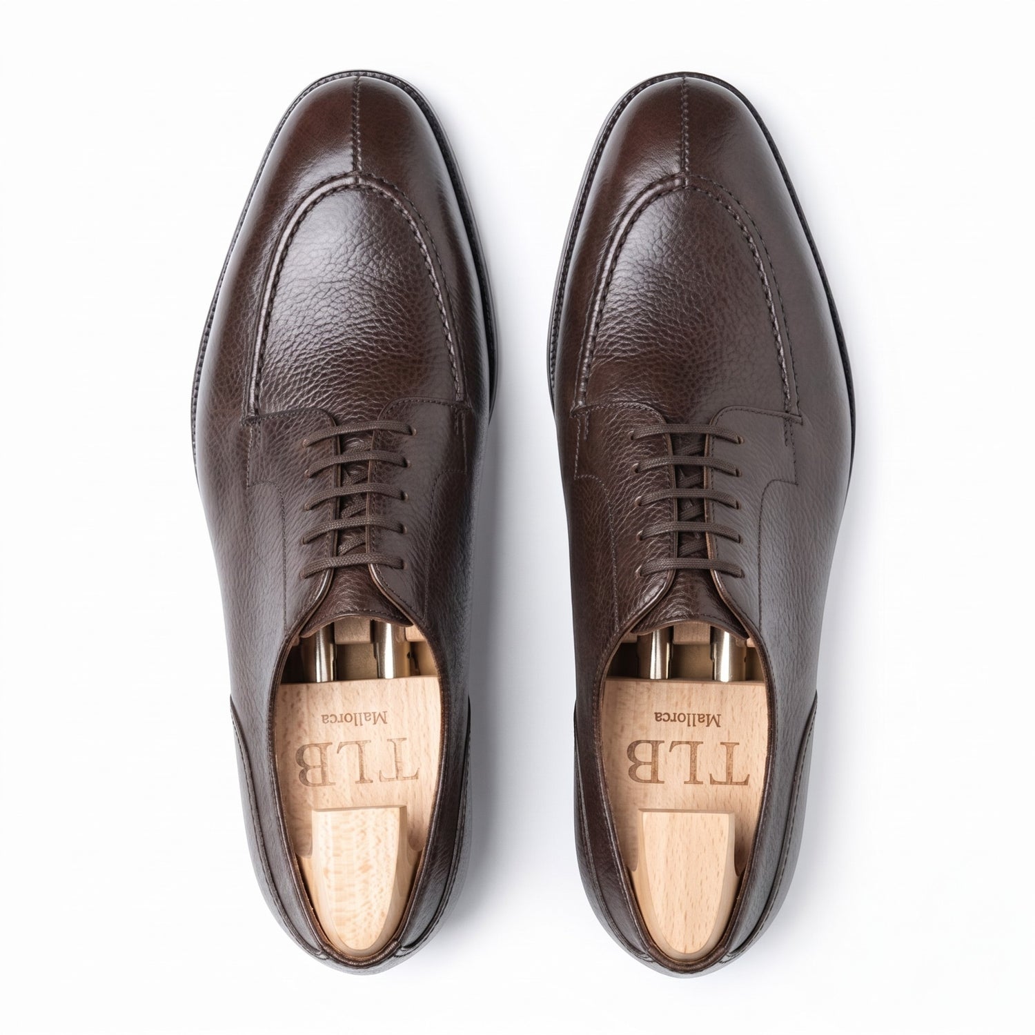 Zapatos Norwegian Blucher TLB Mallorca de piel de grano oscuro con costuras artesanales y suela de goma CITY.
